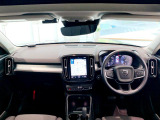 XC40 B4 モメンタム 
