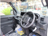 弊社11拠点の立地は近く、1日でたくさんのお車探しが可能です。