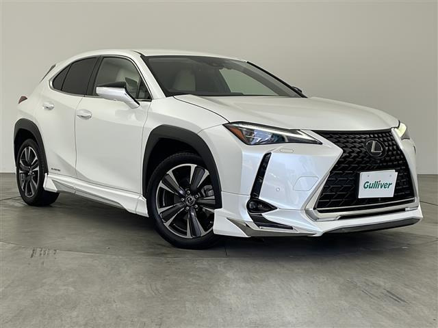 UX 250h バージョンL 本革シート 修復歴無し