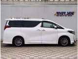 神奈川でお車を探すなら リバーサイド 。当店では在庫数800台展示中となります。残価設定型ゴジュッパローンをメインで販売しており月々のお支払いをお安く高年式車を乗りたい方へ是非ご検討ください。