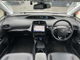 プリウス 1.8 A プレミアム ツーリングセレクション E-Four 4WD 