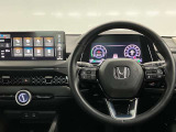 握りやすいハンドルで運転しやすいです!