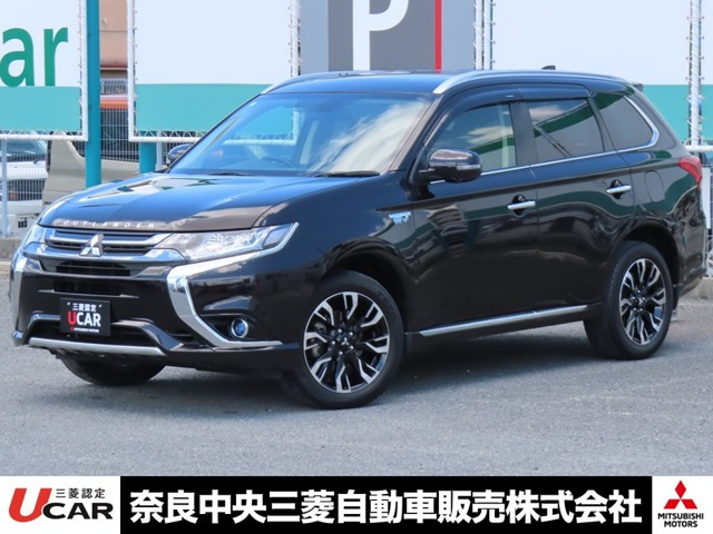 アウトランダーPHEV 2.0 G プレミアムパッケージ 4WD 