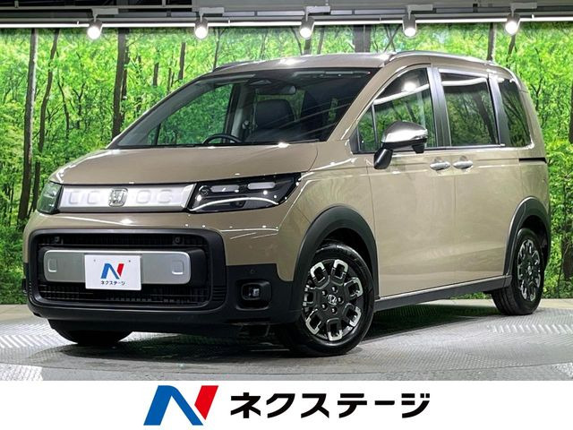 フリード 1.5 クロスター 