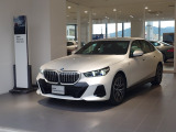 BMW 5シリーズセダン