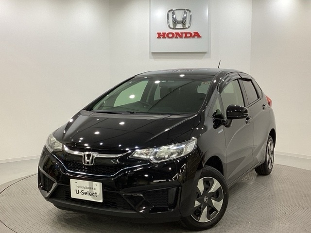 フィット 1.5 ハイブリッド Fパッケージ 4WD 
