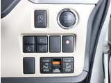 『1台』のお車に対して、こだわって仕入れを行っております。オプション装備装着車となります!