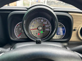 【スピードメーター】メーターがシンプルで見やすく運転しやすいですね!