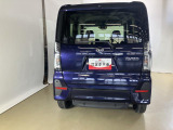 但し当店では販売だけでなく、ご購入後のアフターサービスもご提供となりますので、店頭商談並びに店頭納車可能なお客様への販売とさせていただいています。ご了承下さい。