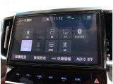 お車選びをお楽しみ頂けるよう、在庫車の展示スペースを十分に確保しております。