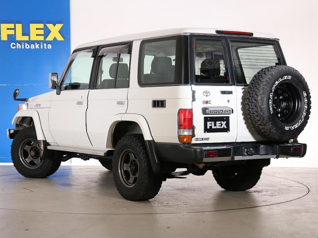 トヨタ ランドクルーザー70 4.2 ZX ディーゼル 4WD の中古車詳細