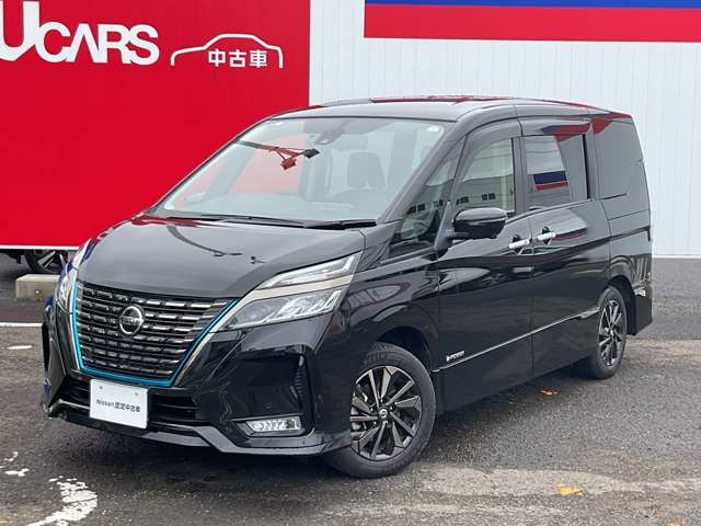 セレナ 1.2 e-POWER ハイウェイスター V アーバンクロム 