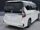 セレナ 2.0 ハイウェイスター V 