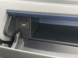 気になる車はすぐにお問い合わせください!画面右側の0066から始まる無料ダイヤルからお問い合わせ下さい!専門スタッフがお車のご質問にお答えいたします!