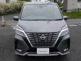セレナ 2.0 ハイウェイスター V 