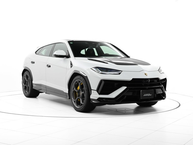 ウルス ペルフォルマンテ 4WD 