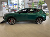 トナーレ プラグインハイブリッド Q4 ヴェローチェ 4WD 