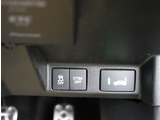 『1台』のお車に対して、こだわって仕入れを行っております。オプション装備装着車となります!