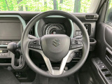 【ステアリングスイッチ】運転中、前方から目線をそらすことなく、オーディオ等の操作が可能な便利機能!安心&快適なドライブを演出してくれます♪