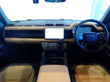 ディフェンダー 110 X ダイナミック HSE 3.0L D300 ディーゼル 4WD 