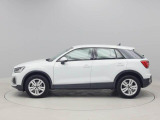 Q2 35 TFSI アドバンスド 