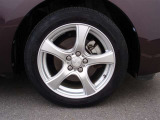 Aftermarket16インチアルミホイール付き!ボディにバッチリ合ってます!