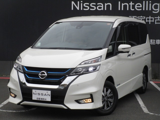 セレナ 1.2 e-POWER ハイウェイスター V 
