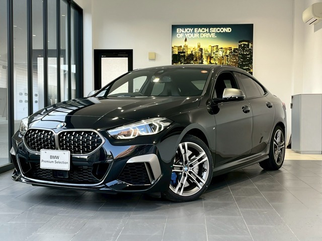 2シリーズクーペ M235i M235i xドライブ 4WD