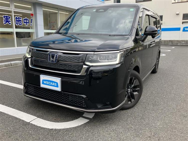 ステップワゴン 2.0 e:HEV スパーダ 