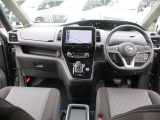 セレナ 1.2 e-POWER ハイウェイスター V 