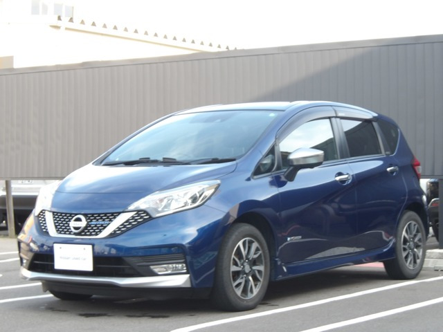 ノート 1.2 e-POWER AUTECH FOUR 4WD 
