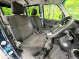 運転席シート廻りは使用感も少なく、良好な状態となっています。丁寧に使われていたことがよくわかりますね。