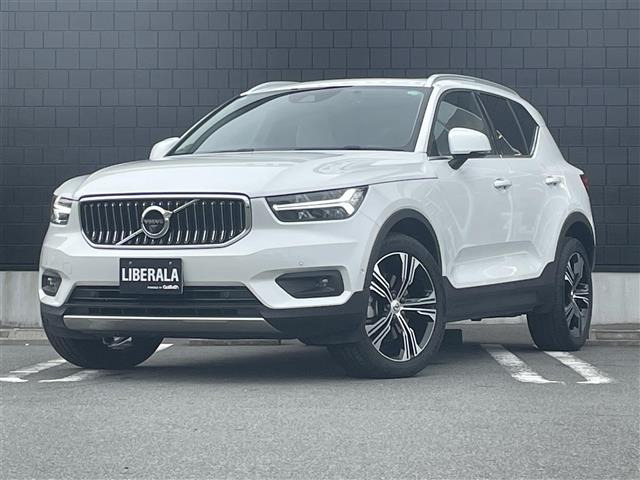 XC40 B4 AWD インスクリプション 4WD 4WD 本革シート