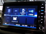 CD、DVD、Bluetooth、AM、FMができます。