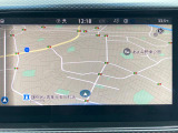 スマートフォン用アプリ[Apple CarPlay][Android Auto]対応の純正ナビ Discover Pro を装備、ラジオのほか、USB、Bluetoothも対応しています。