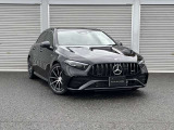 メルセデス・ベンツの定める厳しい基準をクリアしたお車のみをご案内させて頂きます。納車前整備はメーカー規定に基づき最大100項目にも及ぶ点検を熟練のメカニックによって行いご納車させて頂きます。
