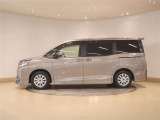 ヴォクシー 2.0 V 4WD 