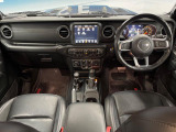 ラングラー アンリミテッド サハラ 4WD 