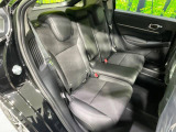 高品質なオリジナルフロアマットもオプションにてご用意しております。お好きなデザインやカラーをお車に合わせて選んでいただくことができます♪