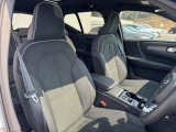 XC40 ウルトラ B4 AWD ダークエディション 4WD 