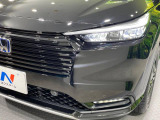 【シーケンシャルターンランプ付きLEDヘッドライト】人気の『流れるウィンカー』付きのLEDヘッドライトを装備♪高級感はもちろん、点灯時は存在感たっぷりで他車からも認識されやすく安心です。