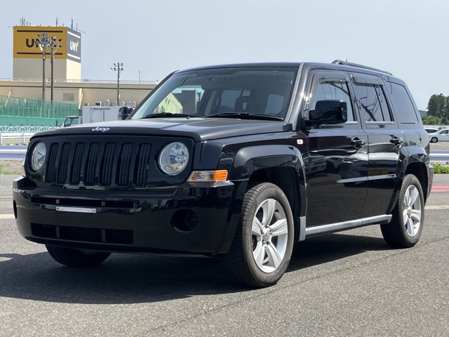 パトリオット スポーツ 4WD 