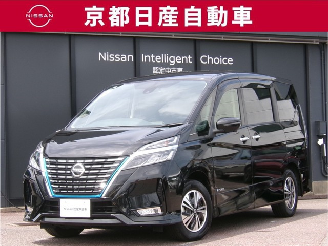 セレナ 1.2 e-POWER ハイウェイスター V 