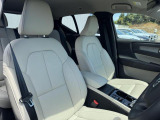 XC40 B4 AWD インスクリプション 4WD 