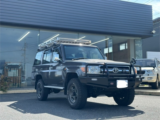 ランドクルーザー70 4.0 4WD 