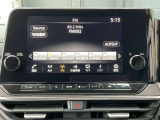車載用のオーディオシステムです。音楽やラジオを楽しむことができ、ドライブをより快適に、楽しいものにしてくれます。