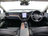 XC60 リチャージ アルティメット T6 AWD PHEV 4WD 