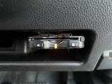 気になる車はすぐにお問い合わせください!画面右側の0066から始まる無料ダイヤルからお問い合わせ下さい!専門スタッフがお車のご質問にお答えいたします!