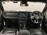 ラングラー アンリミテッド サハラ 4WD 