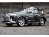 LX 600 エグゼクティブ 4WD モデリスタエアロ リヤエンター 4人乗り